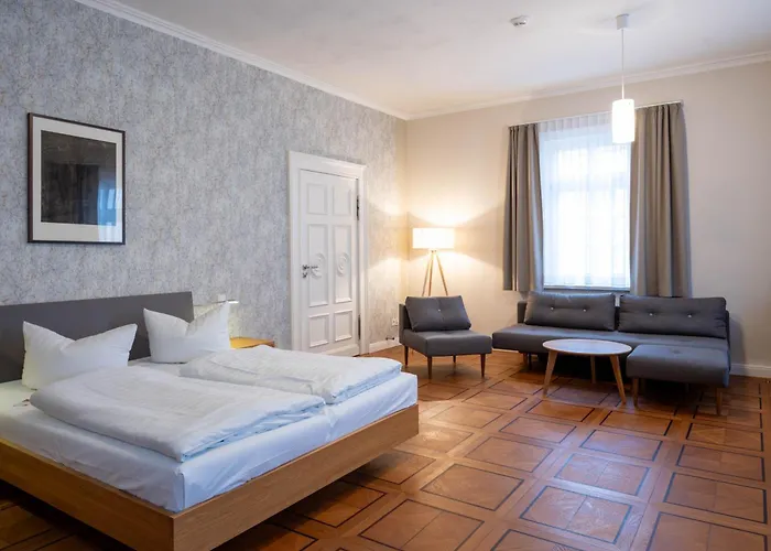 Hotel Gaestehaus Nikolai 2*